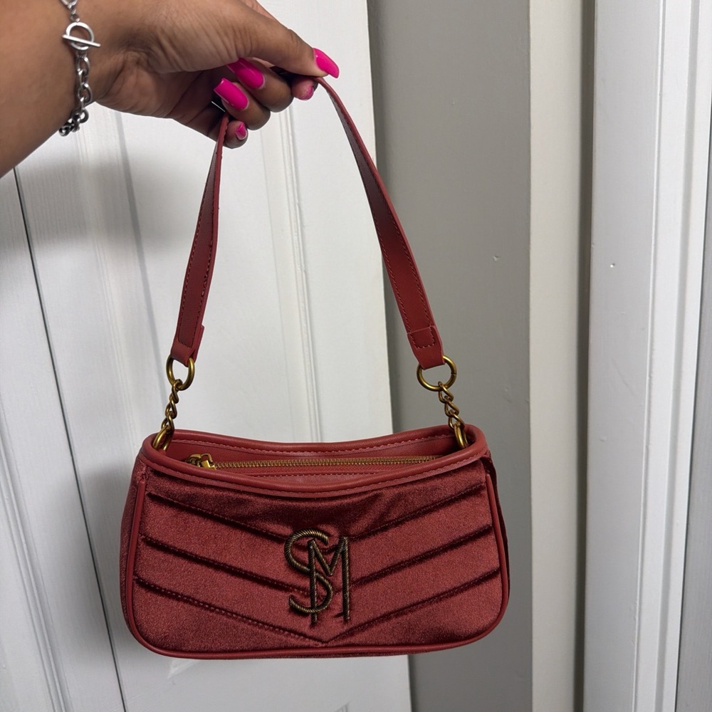 Stylish Women's Red Handbag